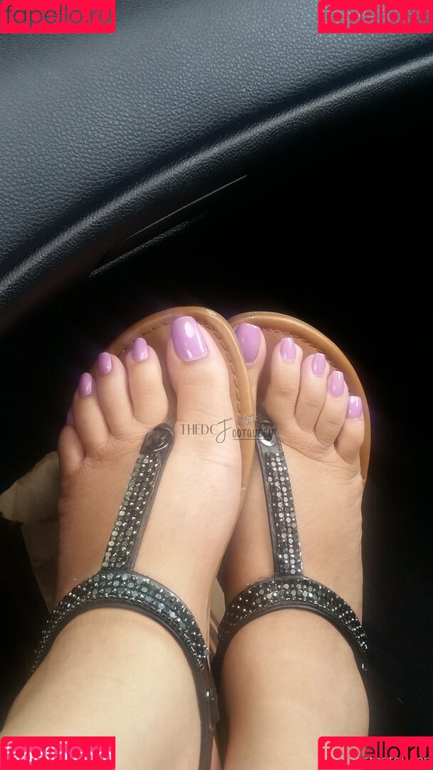 thedcfootqueen Onlyfans Photo Gallery 