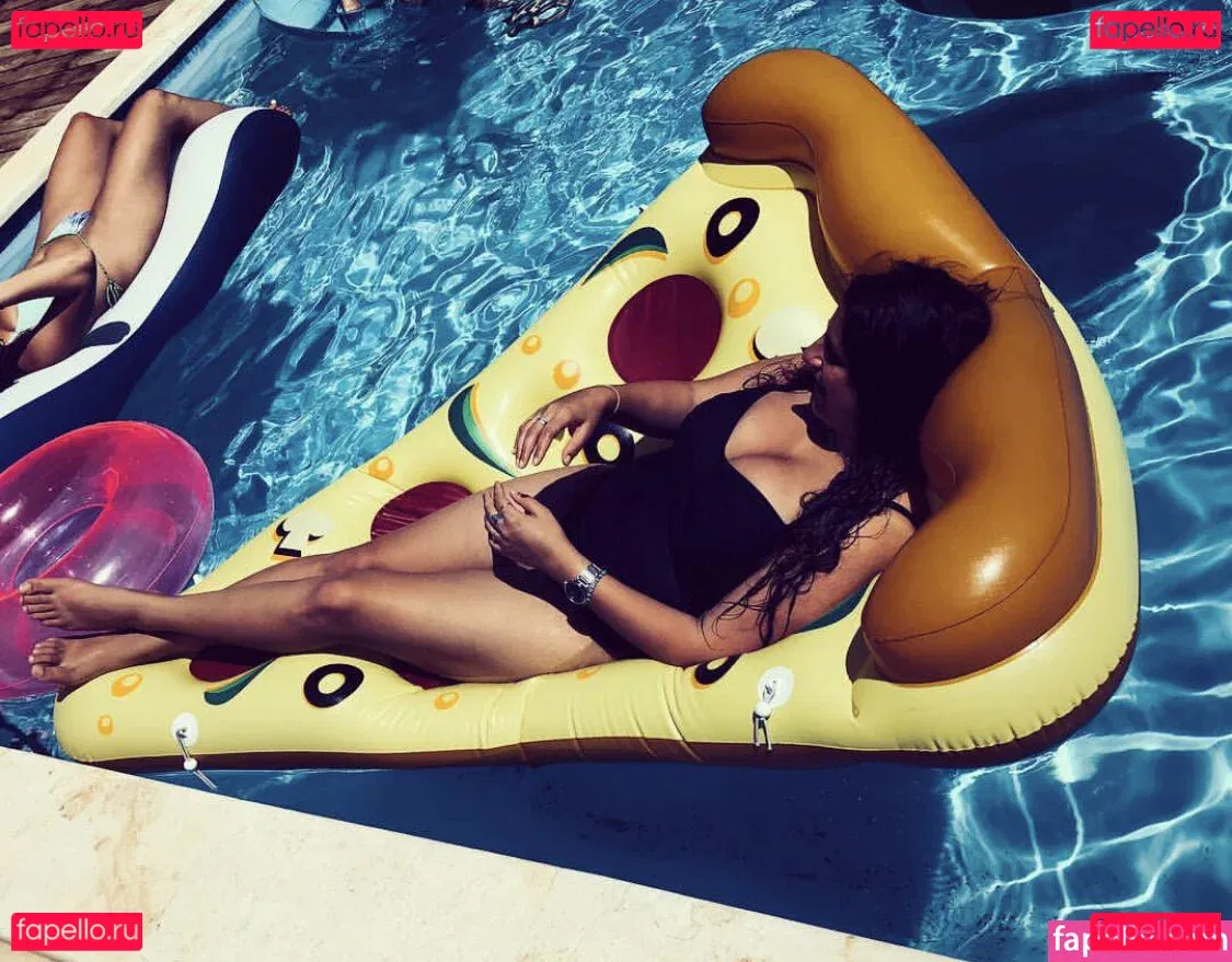 Coral Hagag Onlyfans Photo Gallery 