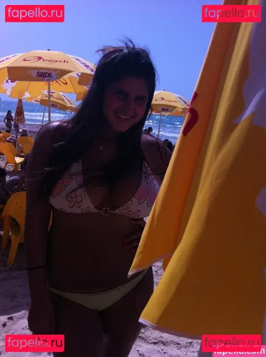 Coral Hagag Onlyfans Photo Gallery 