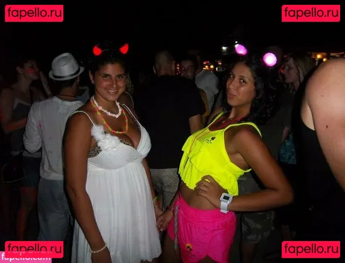 Coral Hagag Onlyfans Photo Gallery 