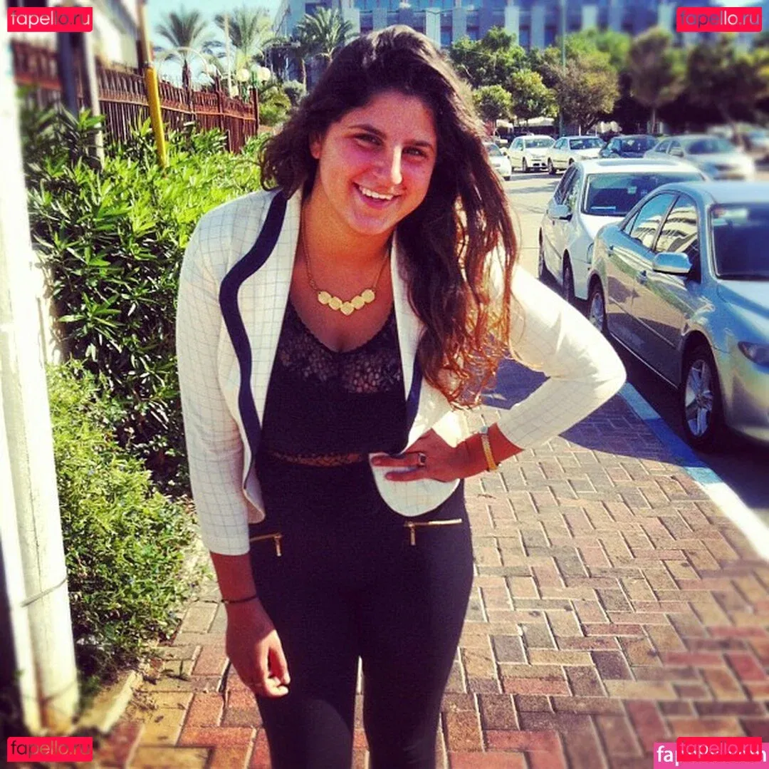 Coral Hagag Onlyfans Photo Gallery 