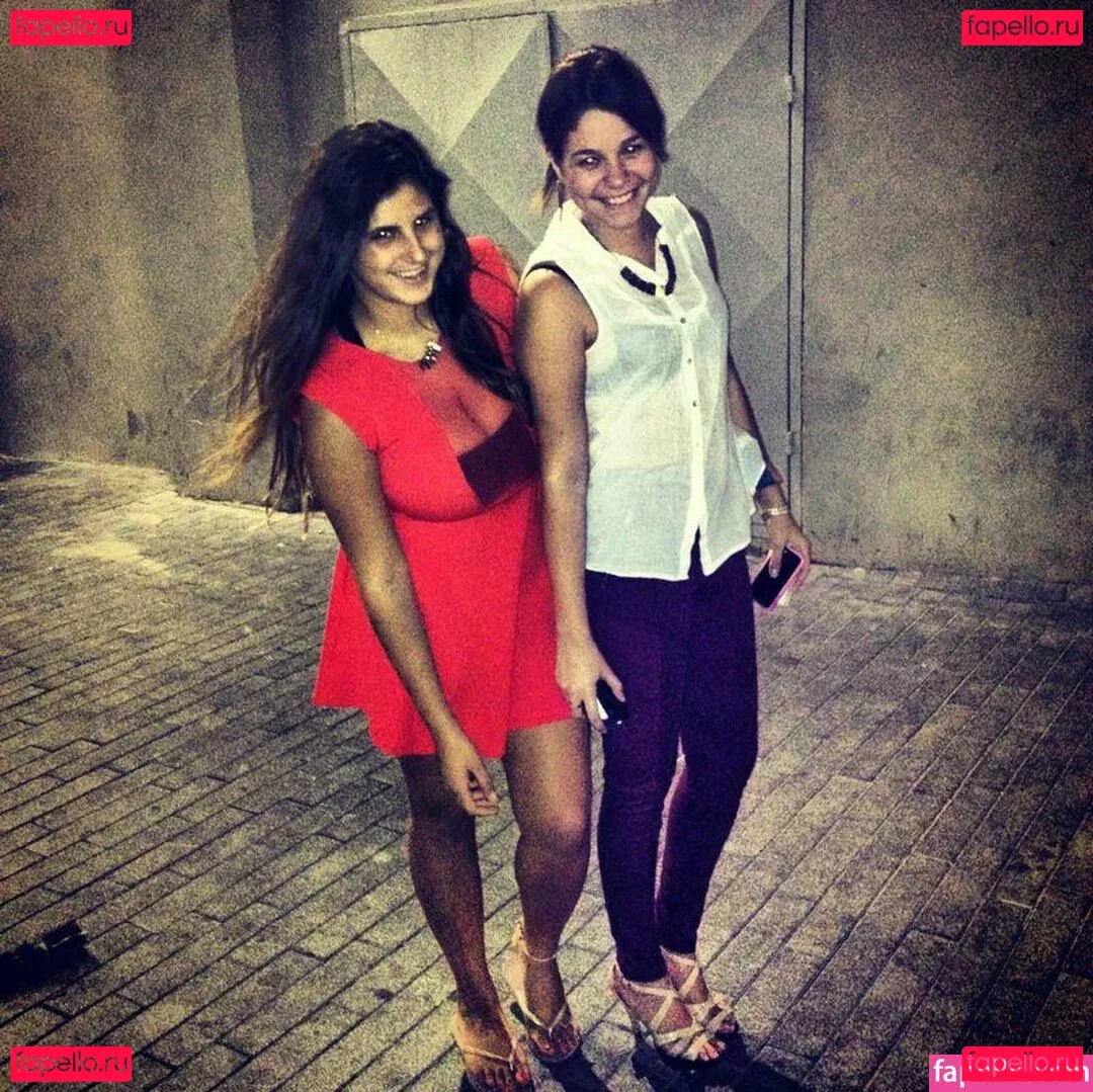 Coral Hagag Onlyfans Photo Gallery 