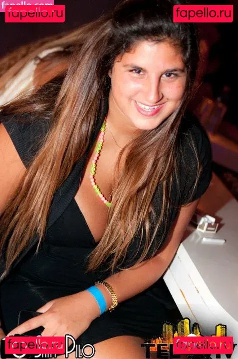 Coral Hagag Onlyfans Photo Gallery 