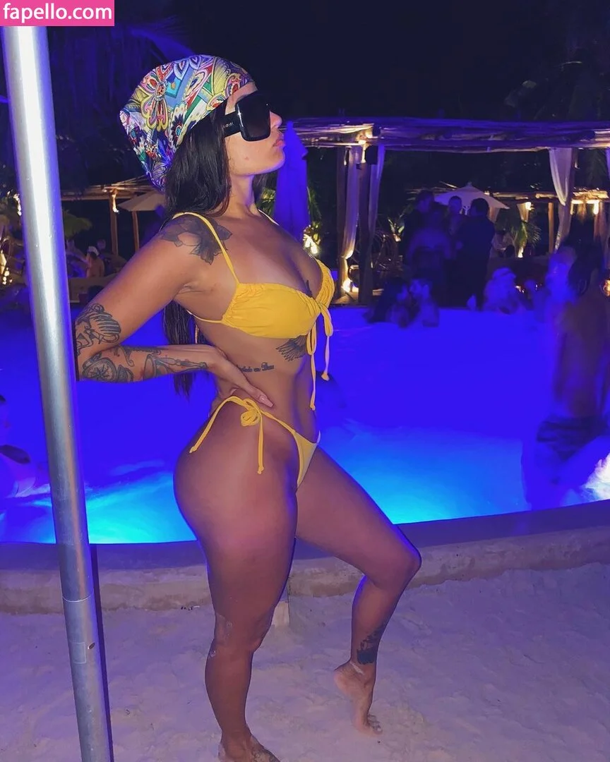 Luíza Viana Onlyfans Photo Gallery 