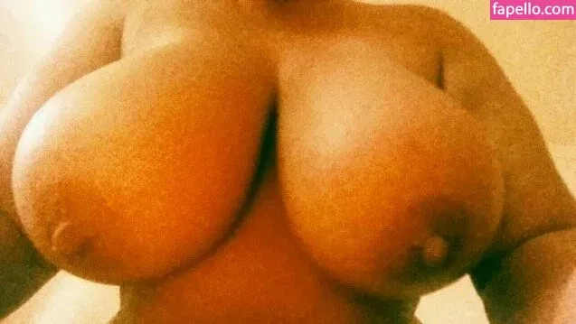 BBW JoJo Exotic Onlyfans Photo Gallery 