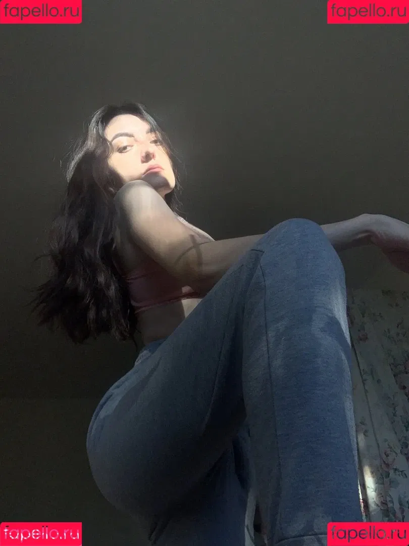 fruitsforbats Onlyfans Photo Gallery 