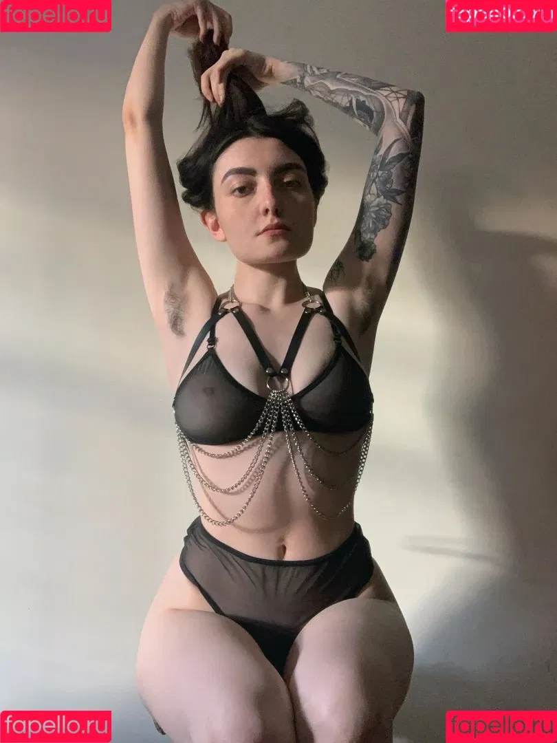 fruitsforbats Onlyfans Photo Gallery 