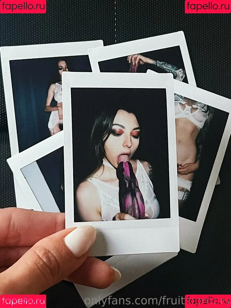 fruitsforbats Onlyfans Photo Gallery 