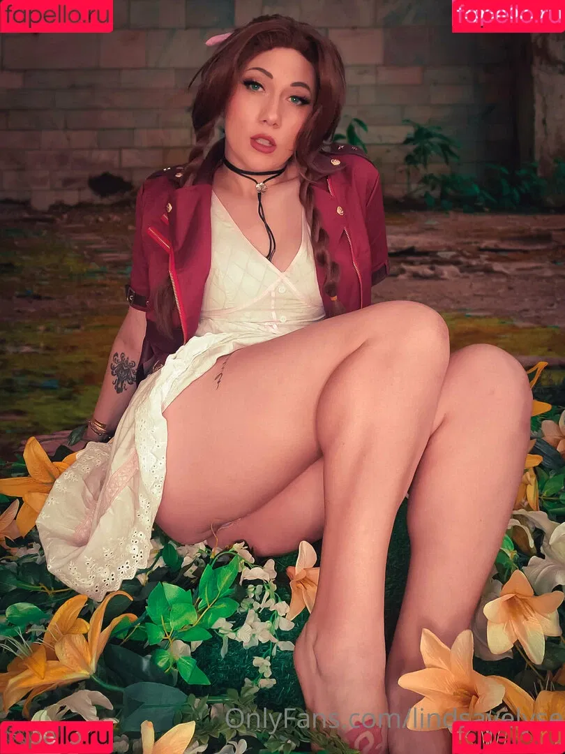 Lindsay Elyse Onlyfans Photo Gallery 