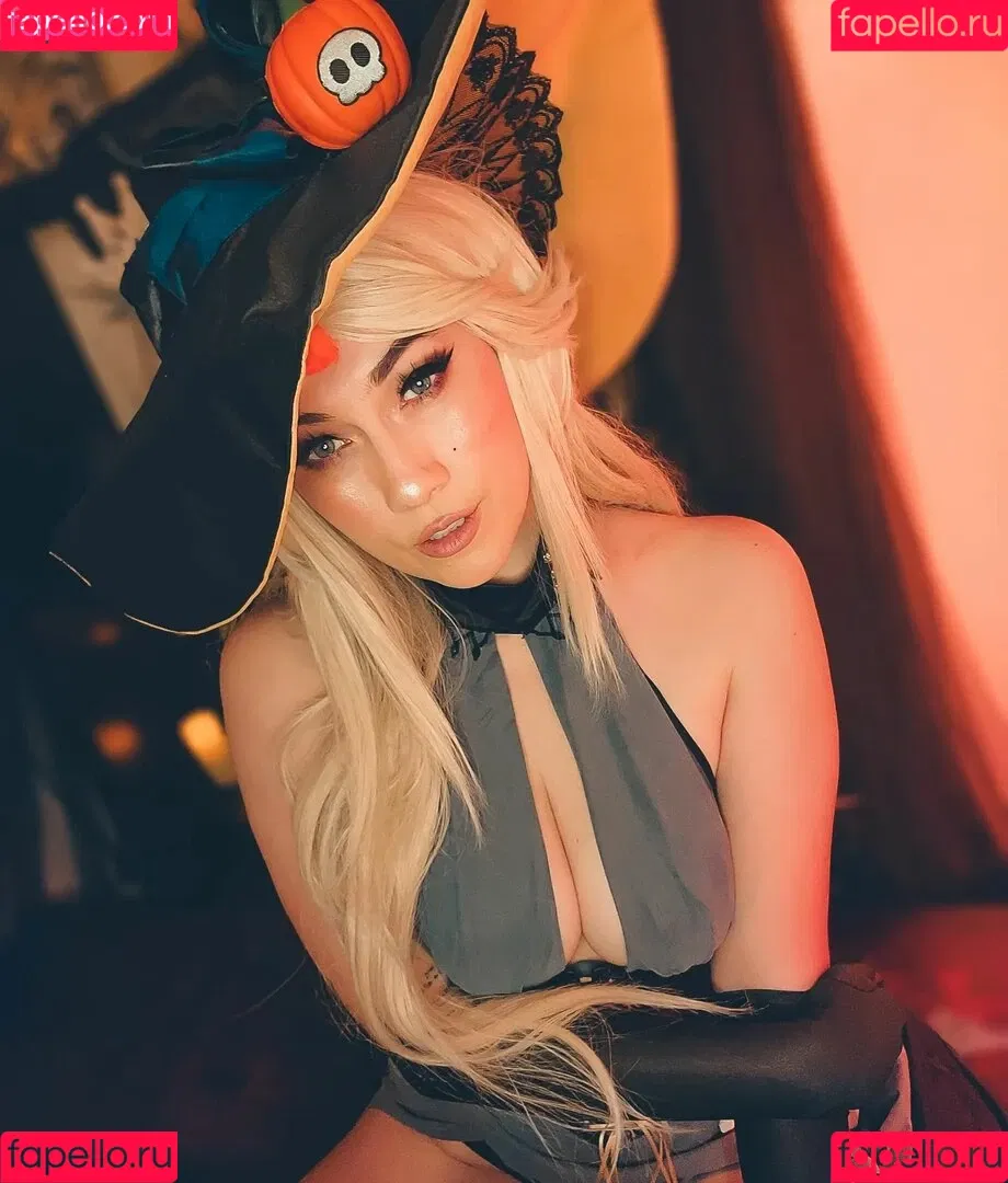 Lindsay Elyse Onlyfans Photo Gallery 