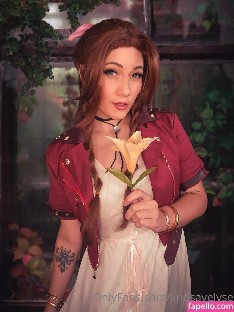 Lindsay Elyse Onlyfans Photo Gallery 