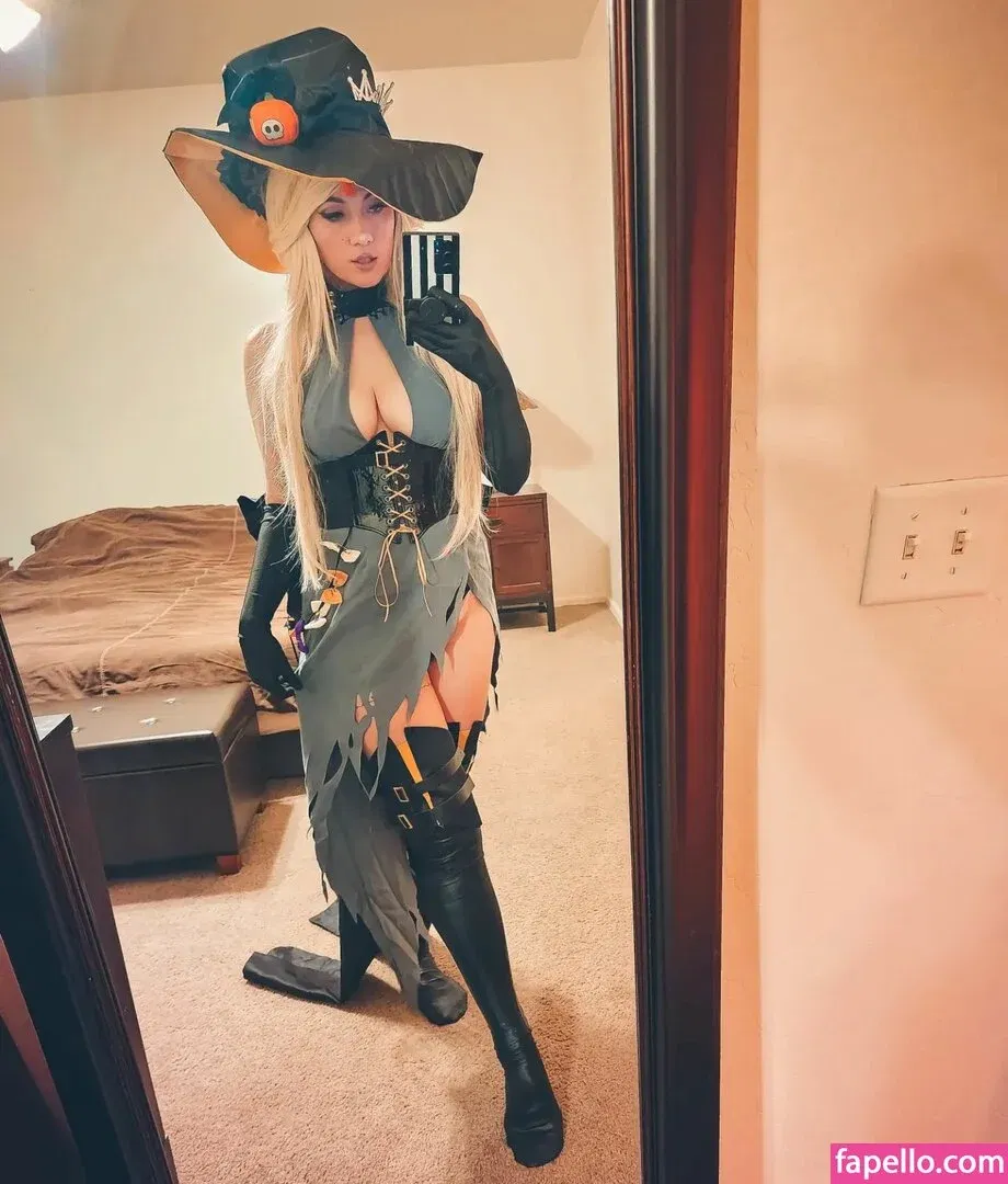 Lindsay Elyse Onlyfans Photo Gallery 