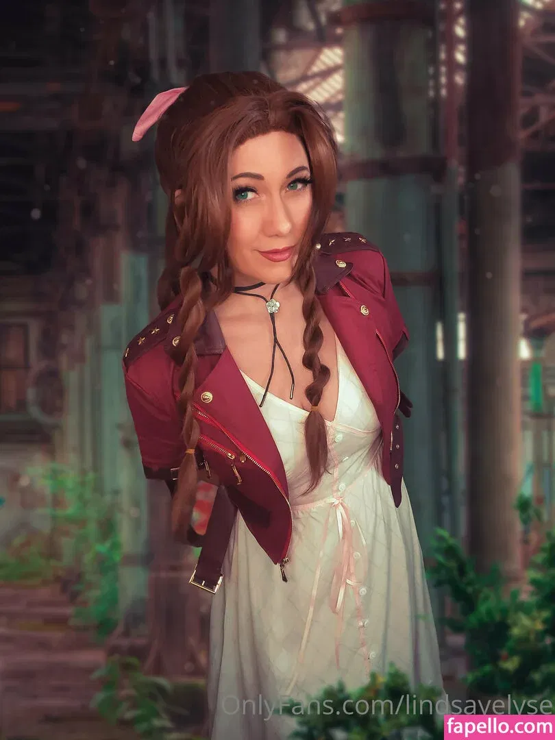 Lindsay Elyse Onlyfans Photo Gallery 