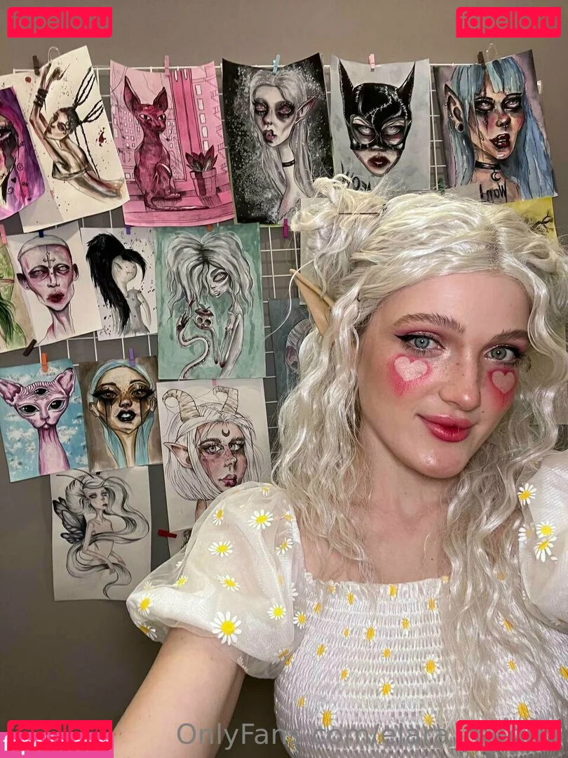 elara_moonq Onlyfans Photo Gallery 