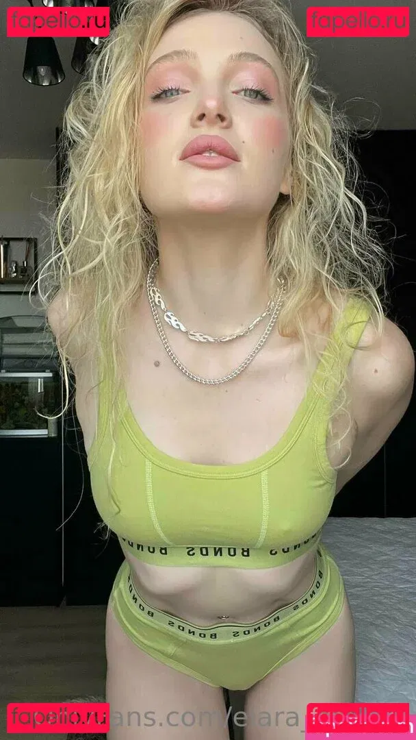 elara_moonq Onlyfans Photo Gallery 