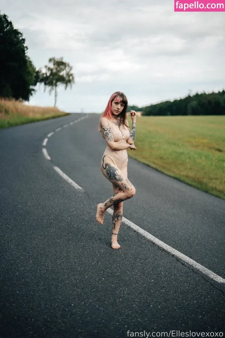 elleslove Onlyfans Photo Gallery 