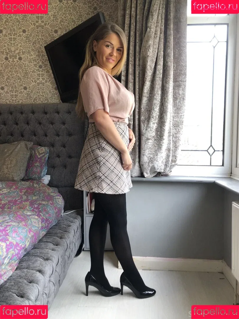 Siobhan Graves Onlyfans Photo Gallery 