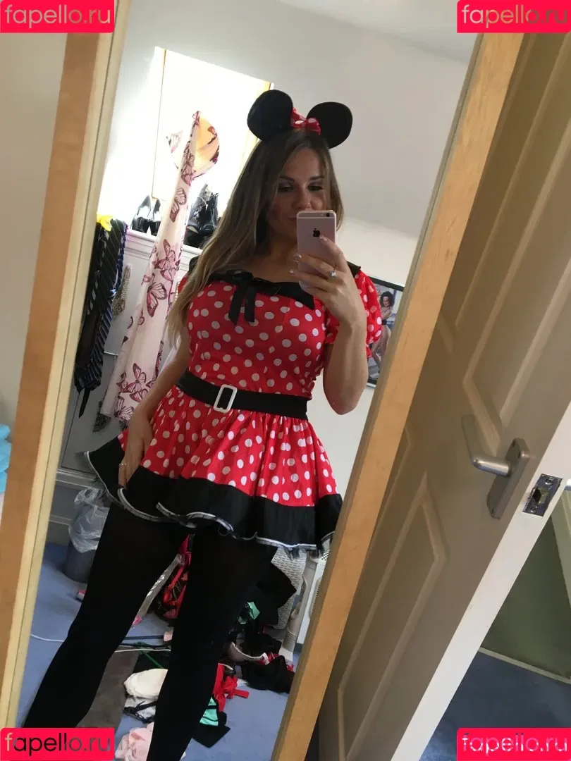 Siobhan Graves Onlyfans Photo Gallery 