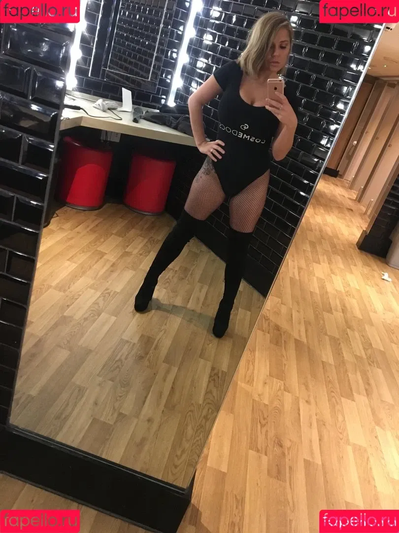 Siobhan Graves Onlyfans Photo Gallery 