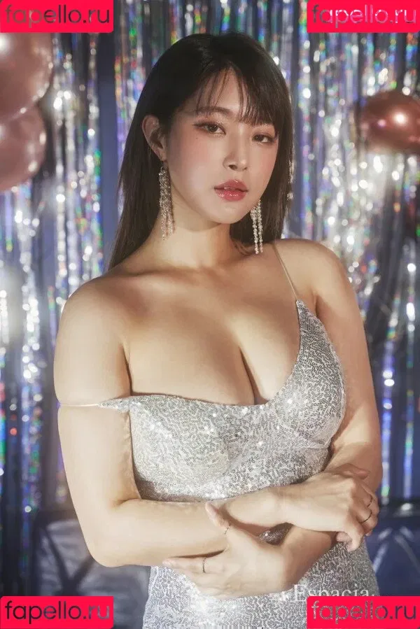 kimgapju Onlyfans Photo Gallery 