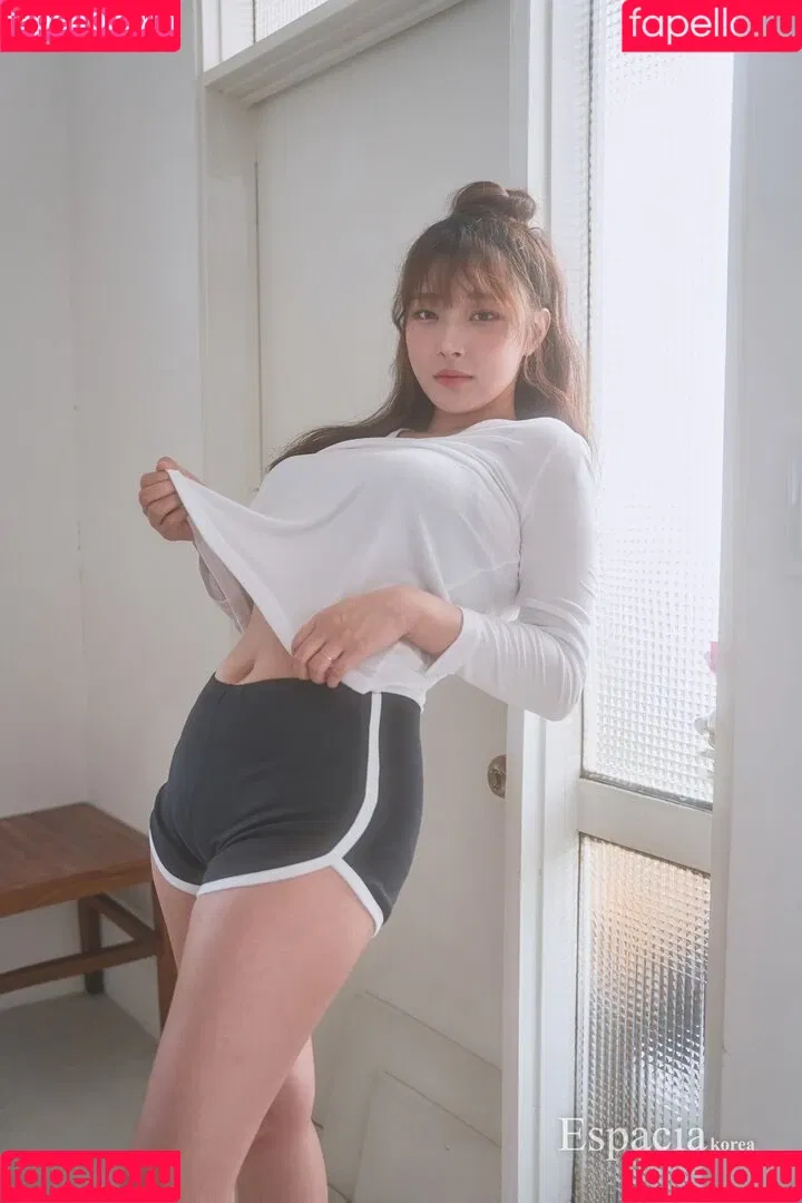 kimgapju Onlyfans Photo Gallery 