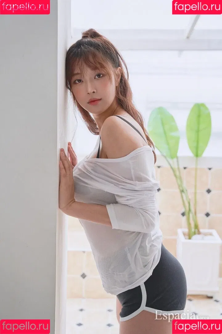 kimgapju Onlyfans Photo Gallery 
