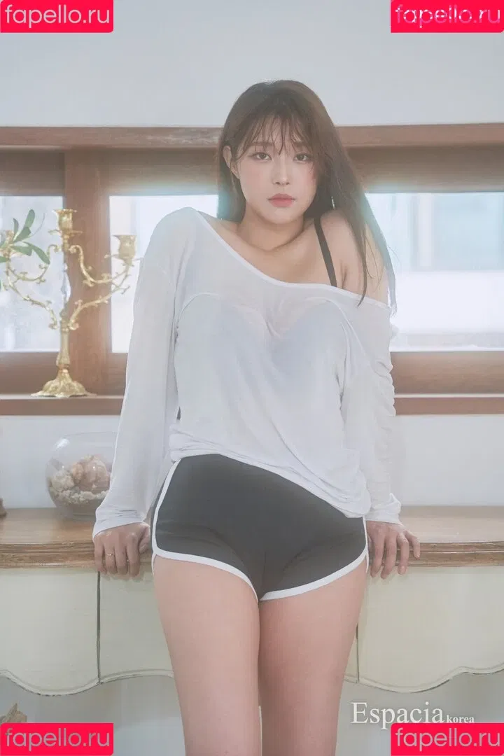 kimgapju Onlyfans Photo Gallery 