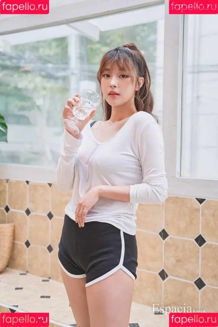 kimgapju Onlyfans Photo Gallery 