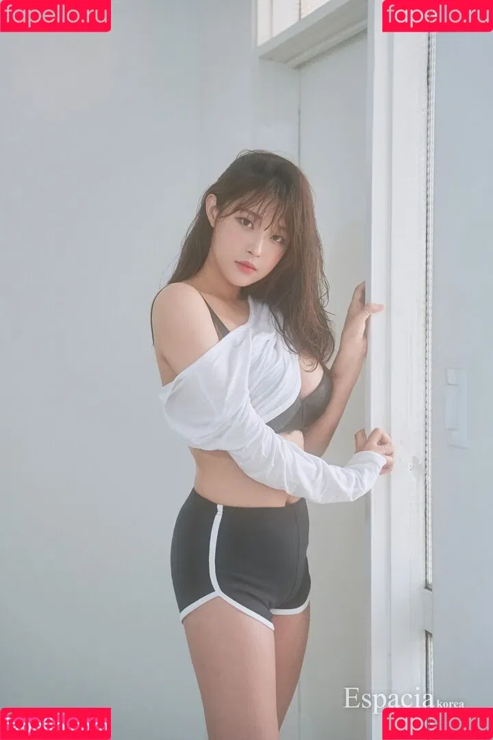 kimgapju Onlyfans Photo Gallery 