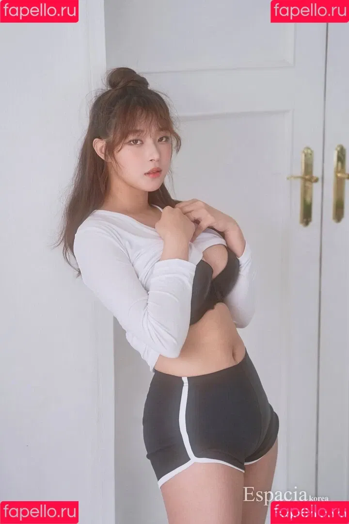 kimgapju Onlyfans Photo Gallery 