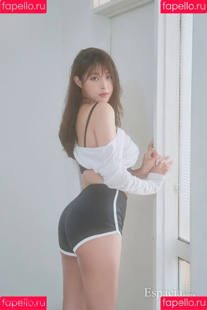 kimgapju Onlyfans Photo Gallery 