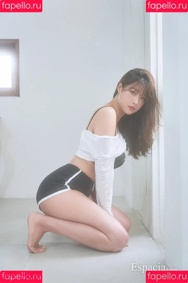 kimgapju Onlyfans Photo Gallery 