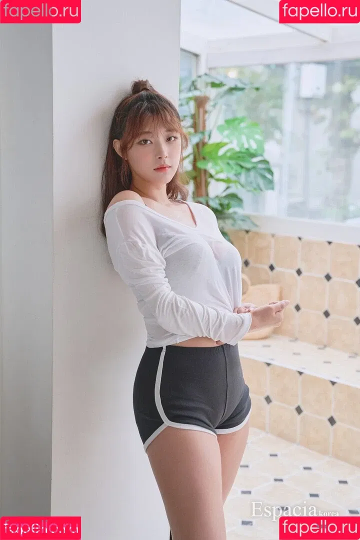 kimgapju Onlyfans Photo Gallery 