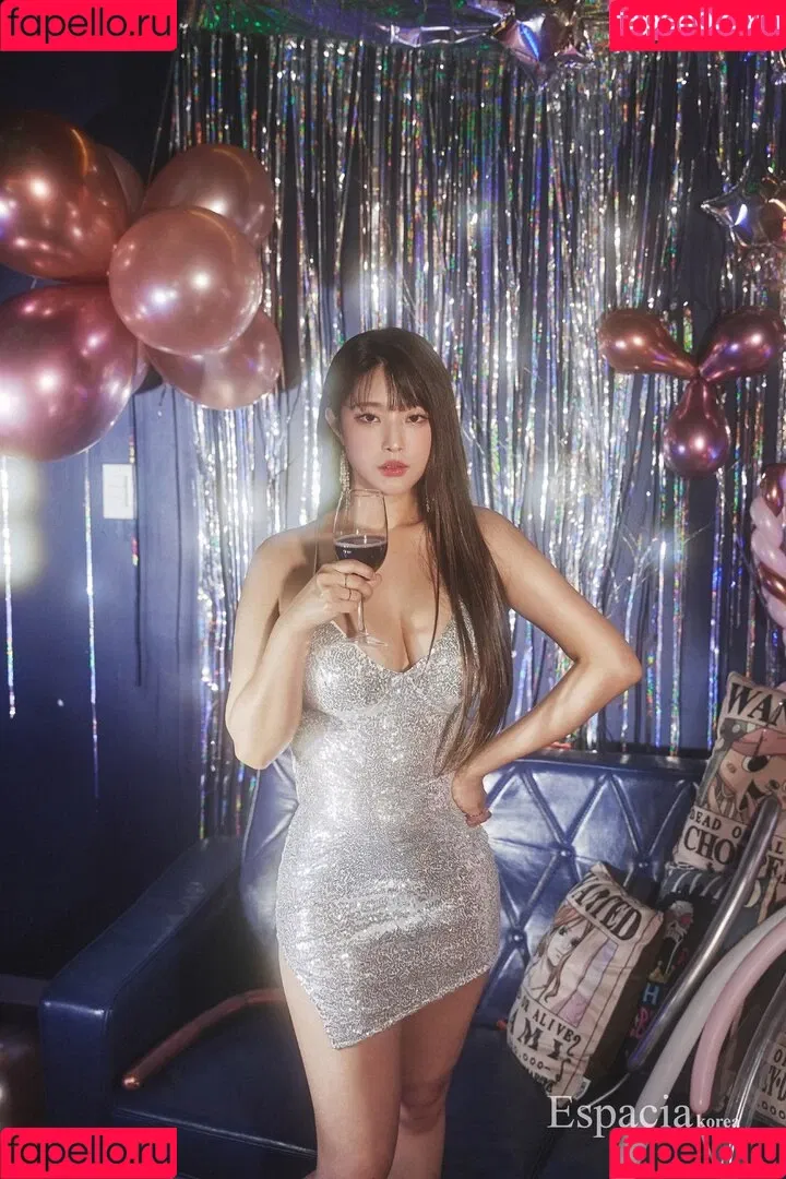 kimgapju Onlyfans Photo Gallery 