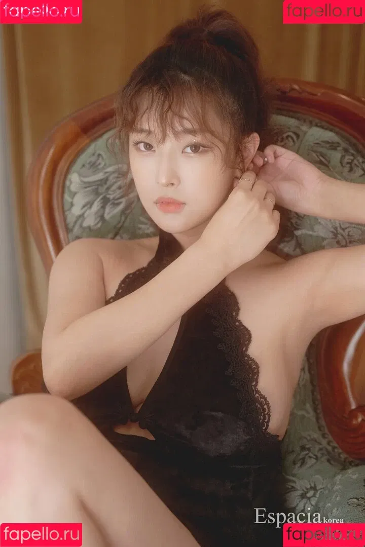 kimgapju Onlyfans Photo Gallery 
