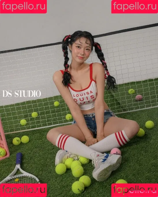 kimgapju Onlyfans Photo Gallery 