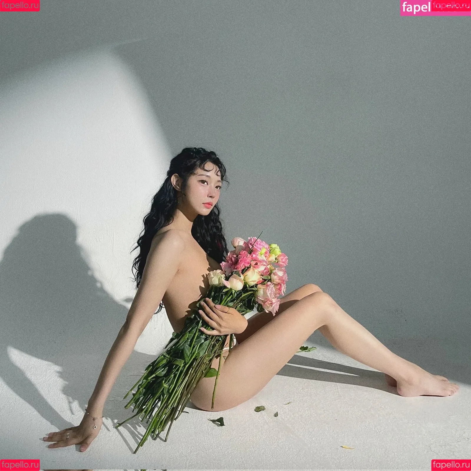kimgapju Onlyfans Photo Gallery 