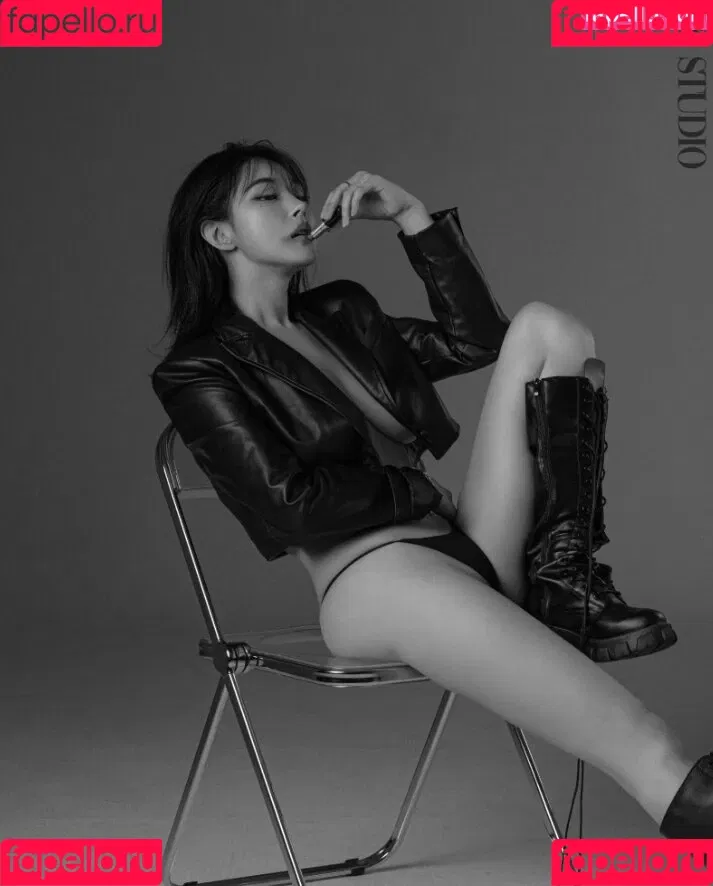 kimgapju Onlyfans Photo Gallery 