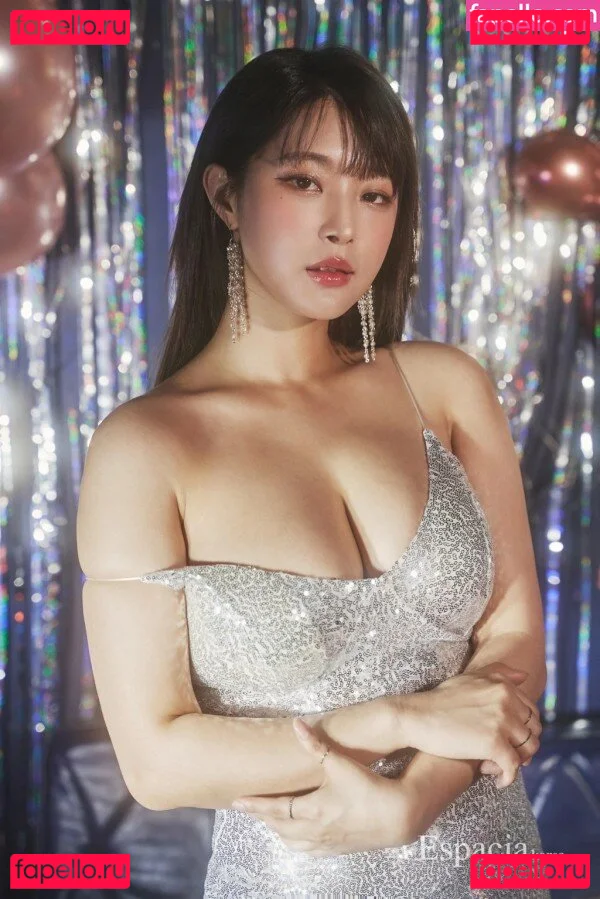 kimgapju Onlyfans Photo Gallery 