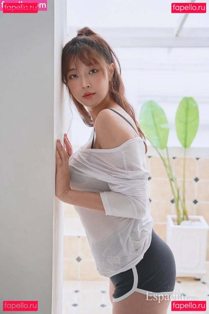 kimgapju Onlyfans Photo Gallery 