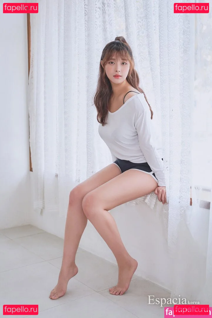 kimgapju Onlyfans Photo Gallery 