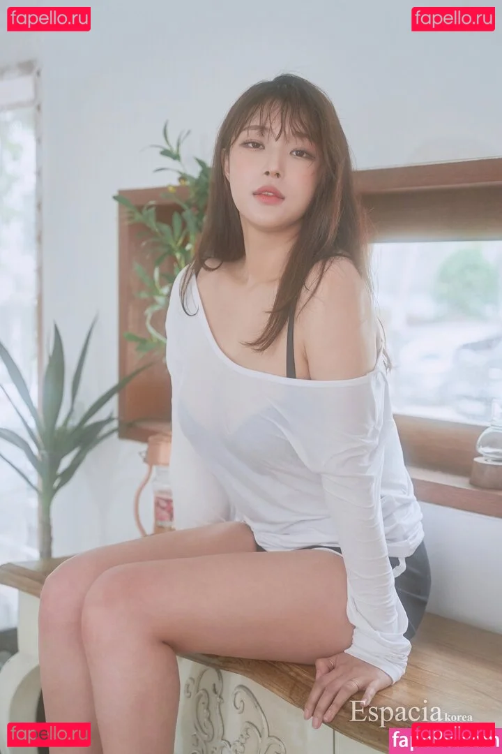 kimgapju Onlyfans Photo Gallery 