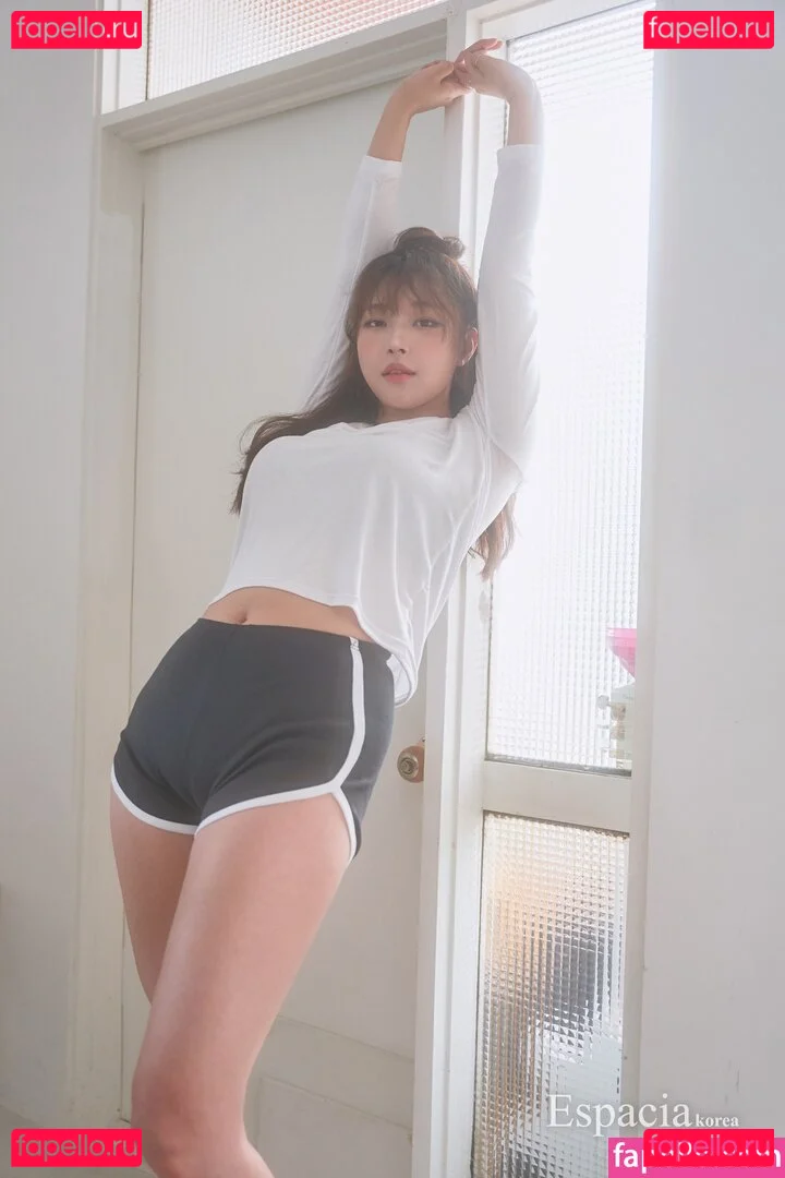 kimgapju Onlyfans Photo Gallery 