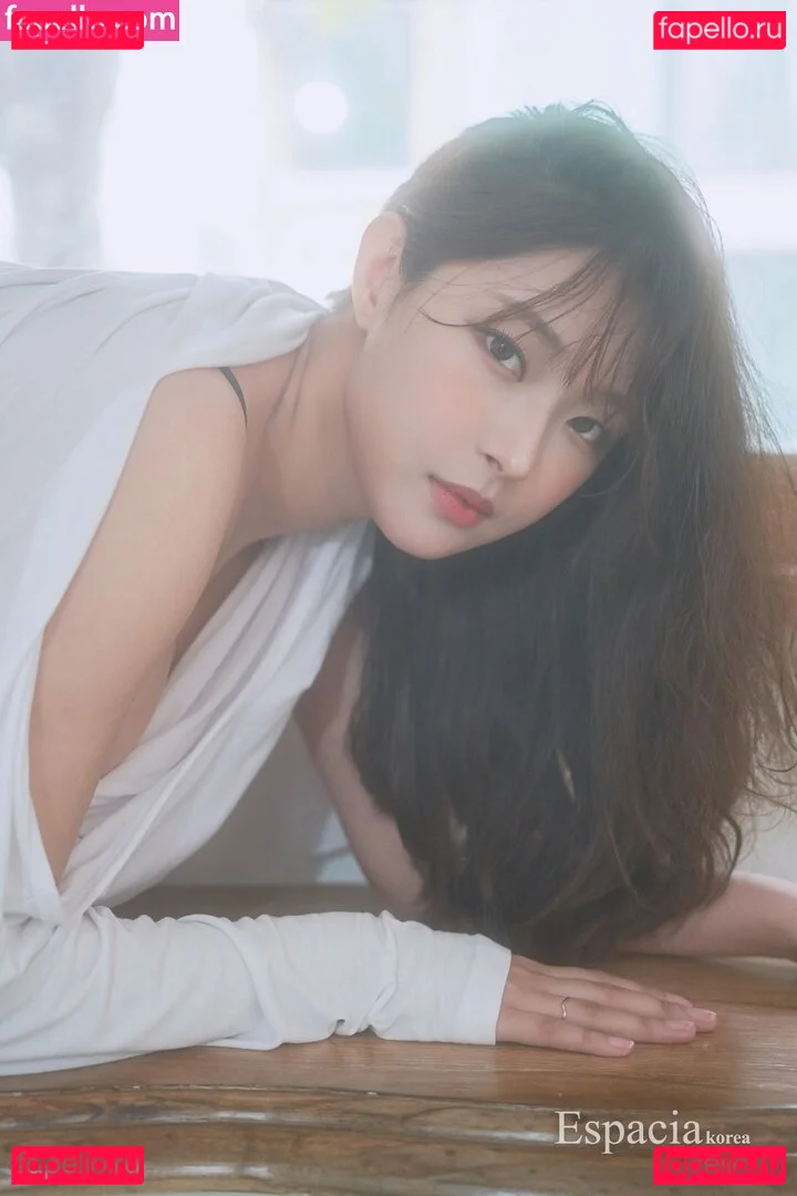 kimgapju Onlyfans Photo Gallery 