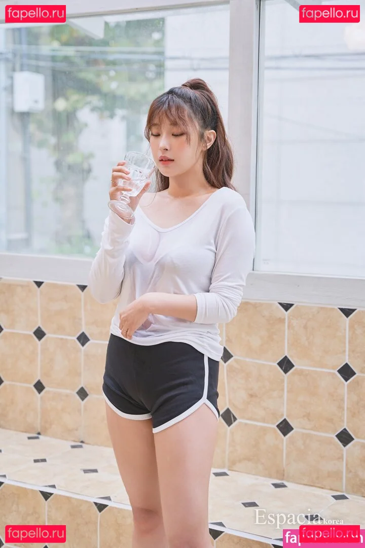 kimgapju Onlyfans Photo Gallery 