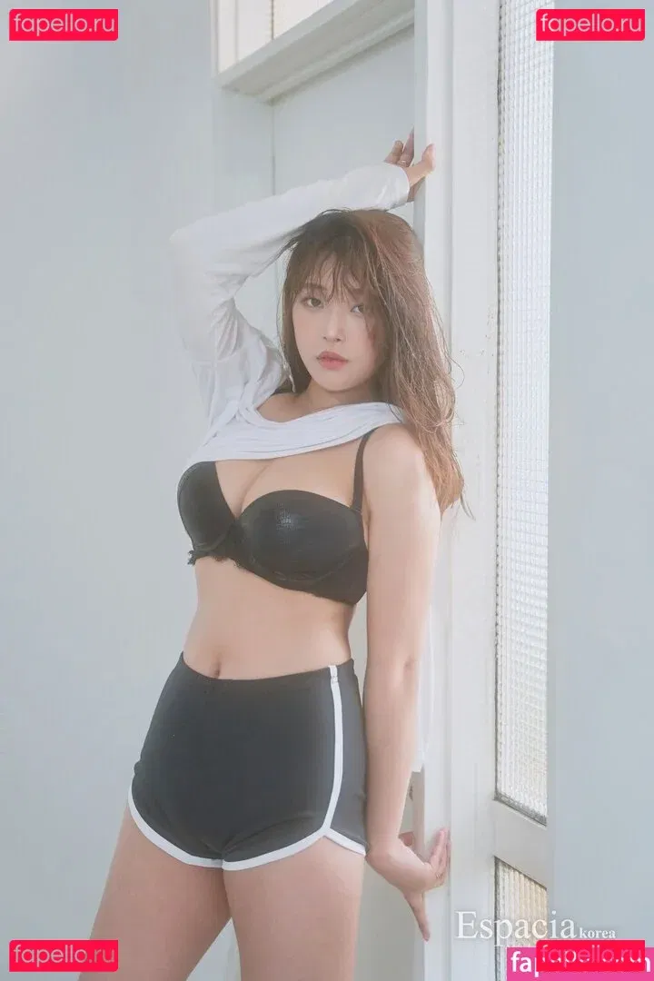 kimgapju Onlyfans Photo Gallery 