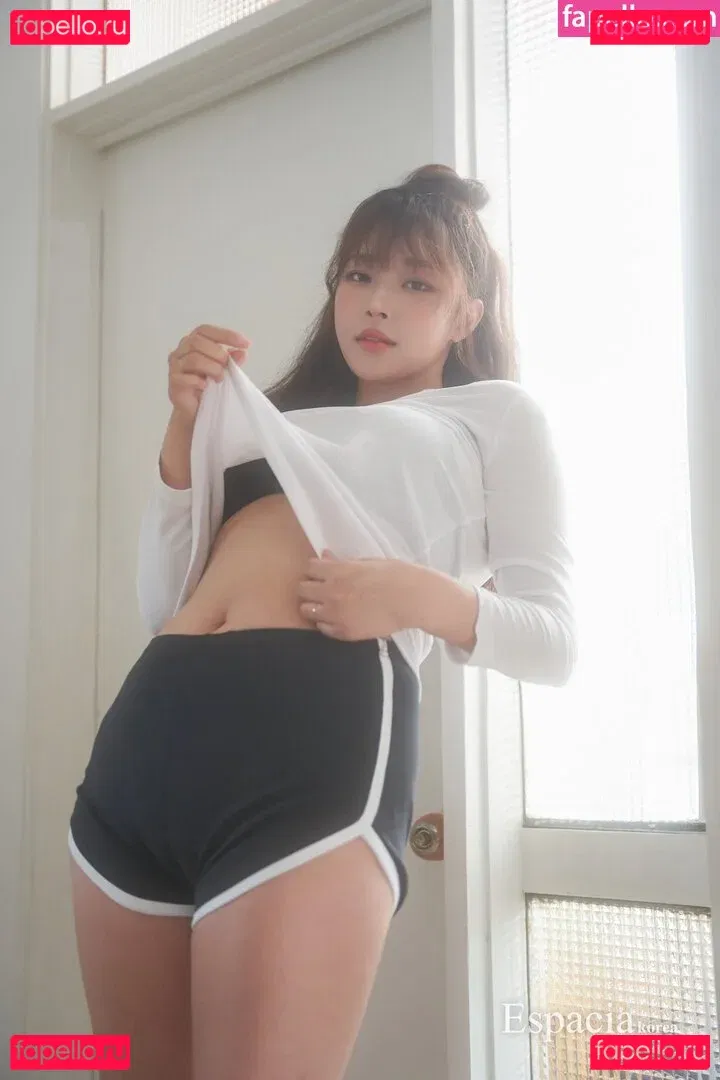 kimgapju Onlyfans Photo Gallery 