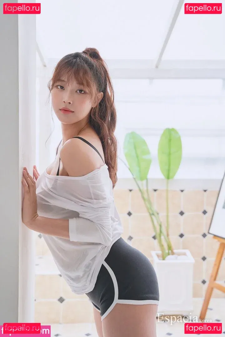 kimgapju Onlyfans Photo Gallery 