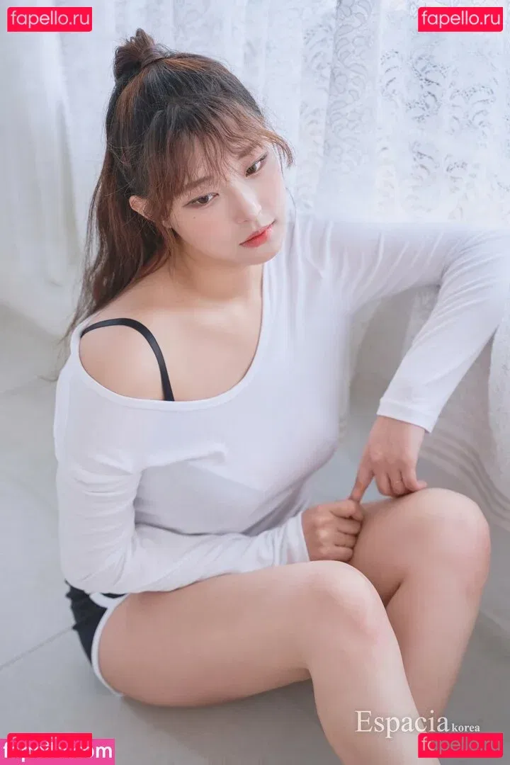 kimgapju Onlyfans Photo Gallery 