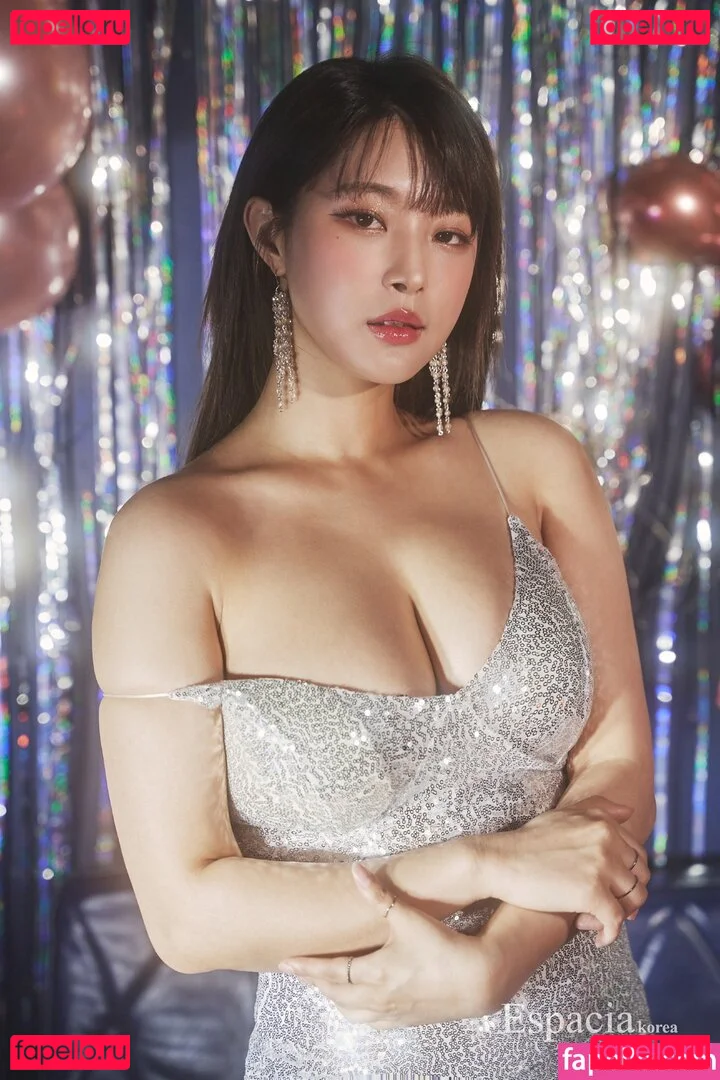 kimgapju Onlyfans Photo Gallery 